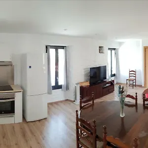  Apartment Gengina, Muy Centrico